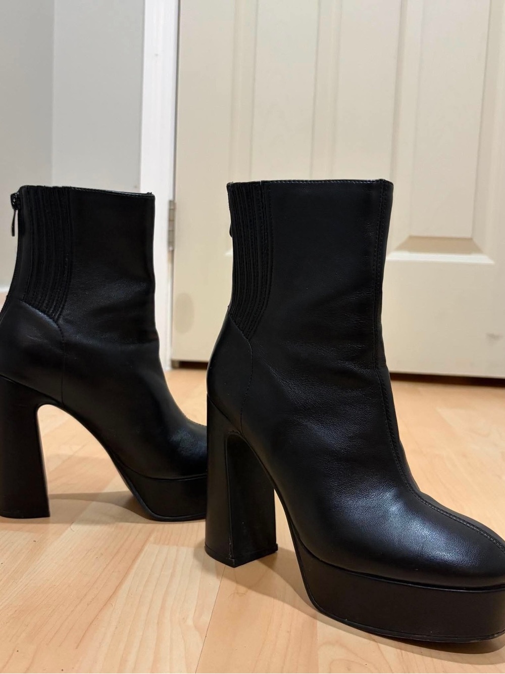 Steve Madden Black Platform Ankle Boots